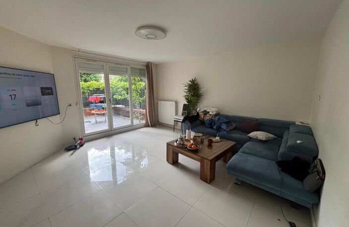 Appartement à vendre 2 pièces de 58 m² sur CRETEIL (94), métro et commerces à proximité — photo 2