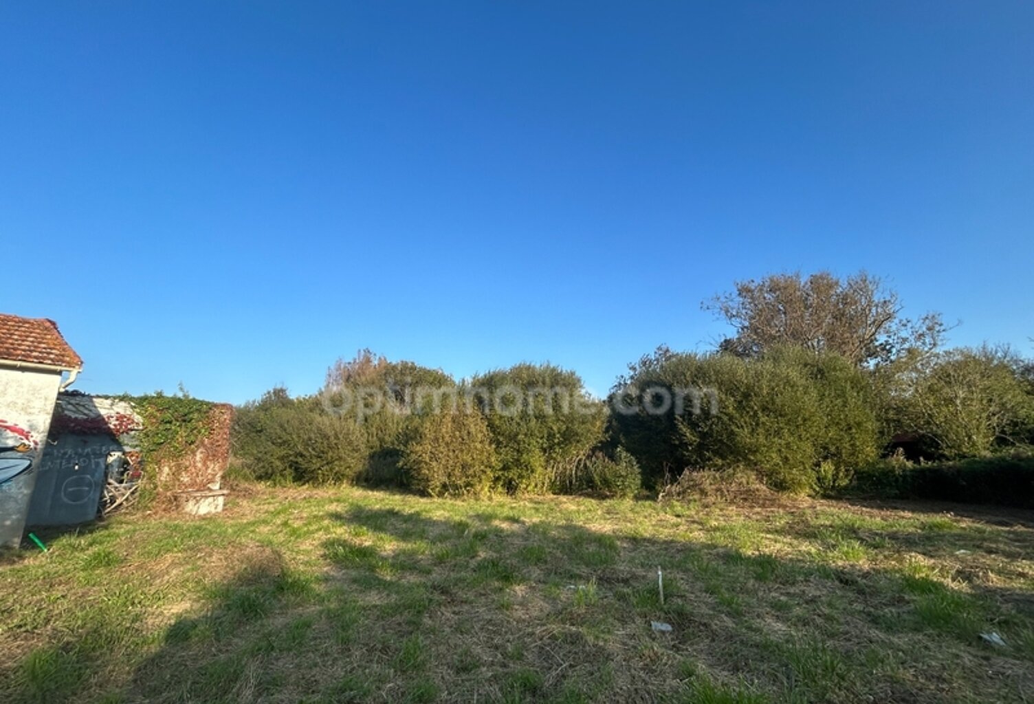 Terrain constructible avec permis purgé à vendre de 2500 m² SAINT GEORGES D'OLERON (17) — photo 1