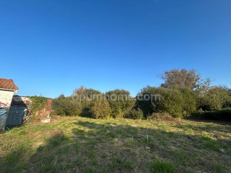 Terrain constructible avec permis purgé à vendre de 2500 m² SAINT GEORGES D'OLERON (17) — photo 1