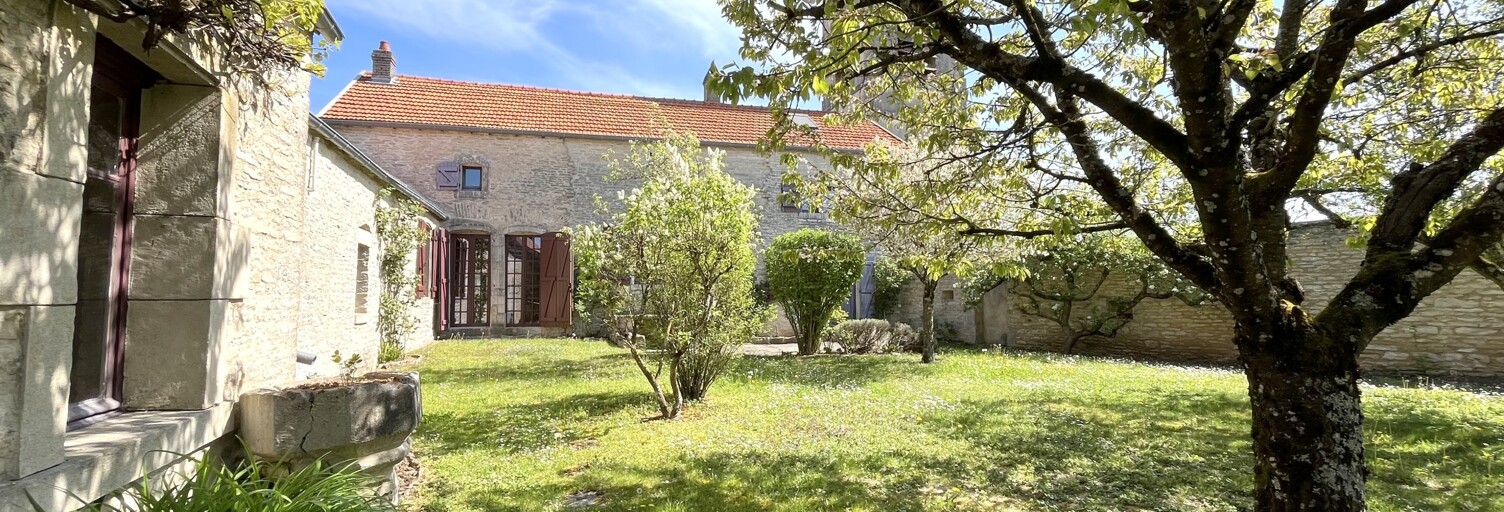 Maison 7 Pièces 166 m² à vendre à Occey (52190)