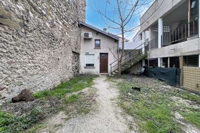 Appartement 2 pièces 530 €