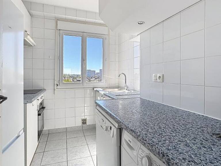 Appartement À Vendre — photo 1