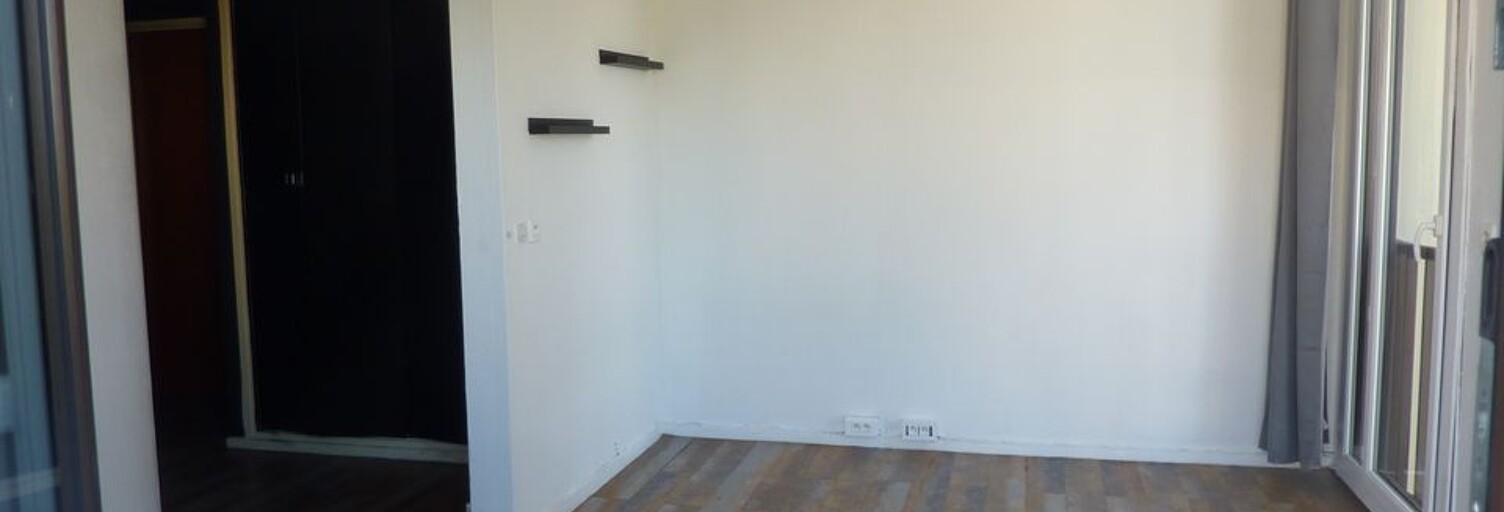 Appartement 1 Pièce 34 m² à louer à Élancourt (78990)