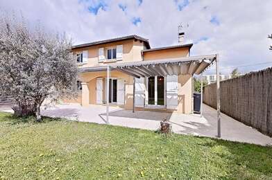 Maison 5 pièces 1700 €