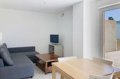 Appartement 2 pièces 740 €