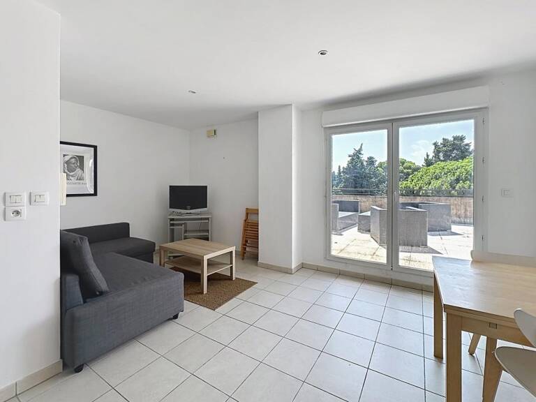 Appartement meublé Avignon 2 pièce(s) 42.22m2 - Proche remparts et grande terrasse — photo 1