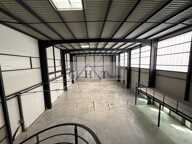 ENTREPÔT BUREAUX 500 M² À LOUER À CROISSY-BEAUBOURG - 13M HSP — photo 2