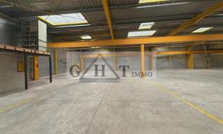 Local industriel  1440 m² à vendre à La Ville-du-Bois (91620)