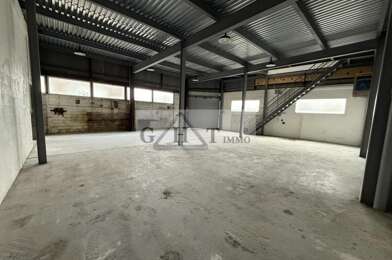Local industriel  3400 €