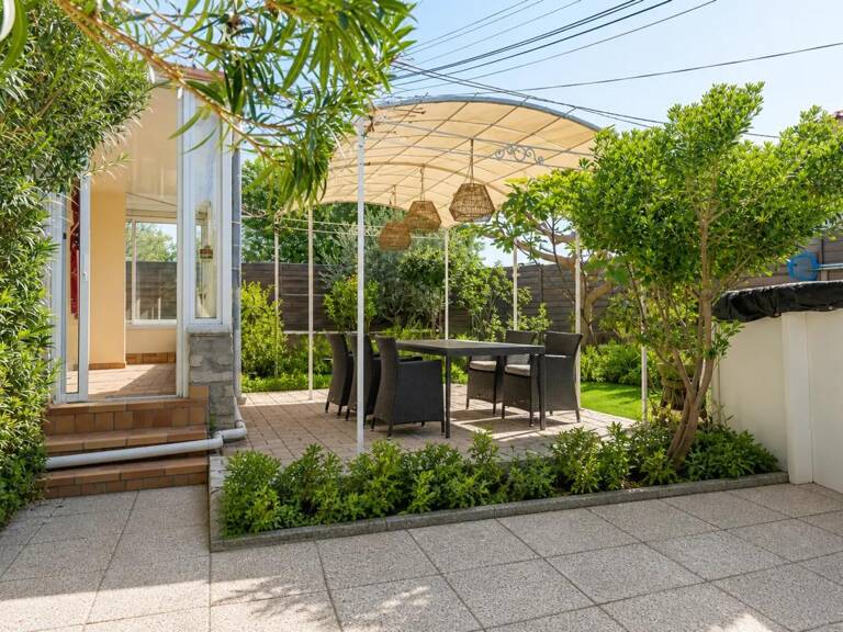 Maison 3 pièces, 75 m² avec piscine à Carpentras — photo 1