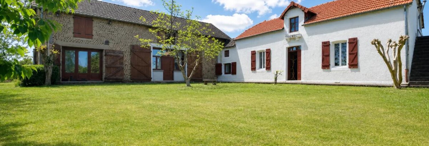 Maison 12 Pièces 267 m² à vendre à Escoubès (64160)