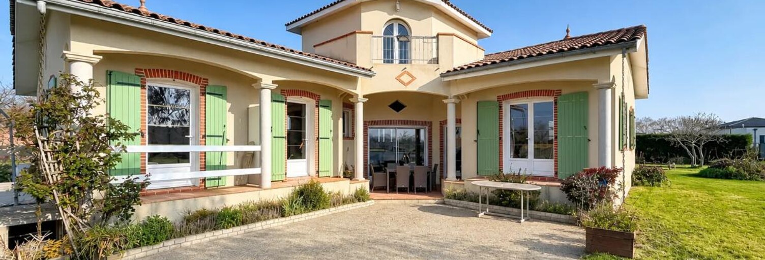 Maison 7 Pièces 220 m² à vendre à Castelsarrasin (82100)