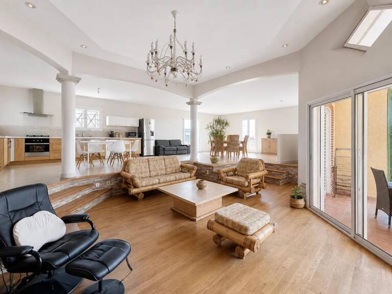 Maison spacieuse 7 pièces à Castelsarrasin — photo 1