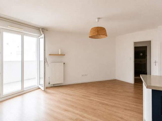 Appartement moderne 3 pièces à Villepinte — photo du bien