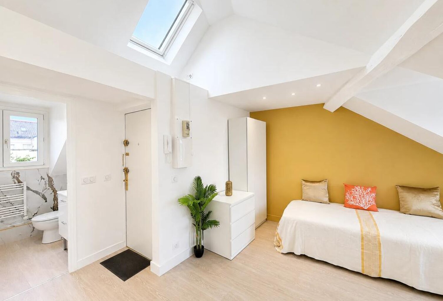 Charmant studio rénové au cœur de Saint-Germain — photo 1