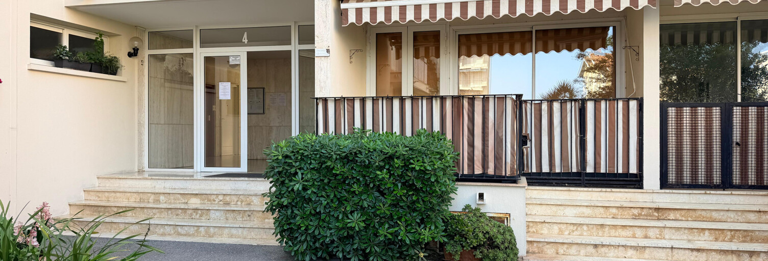 Appartement 2 Pièces 49 m² à vendre à Roquebrune-Cap-Martin (06190)