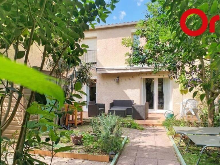 Maison À Vendre salon séjour et 3 chambres — photo 1