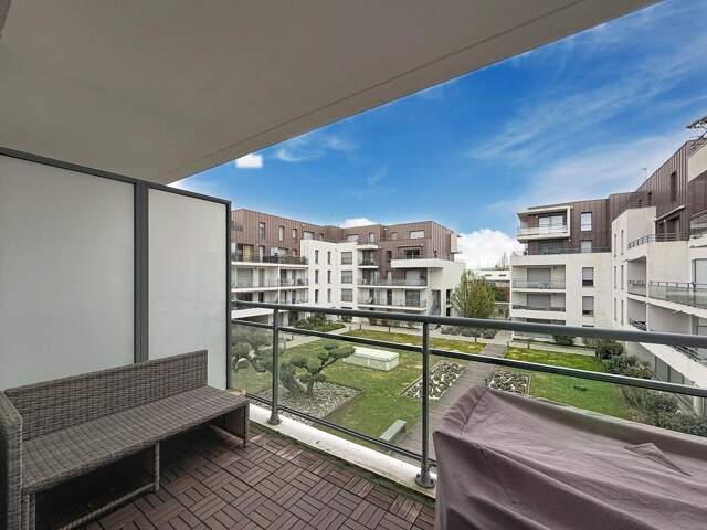 Appartement À Vendre LA ROCHELLE — photo du bien
