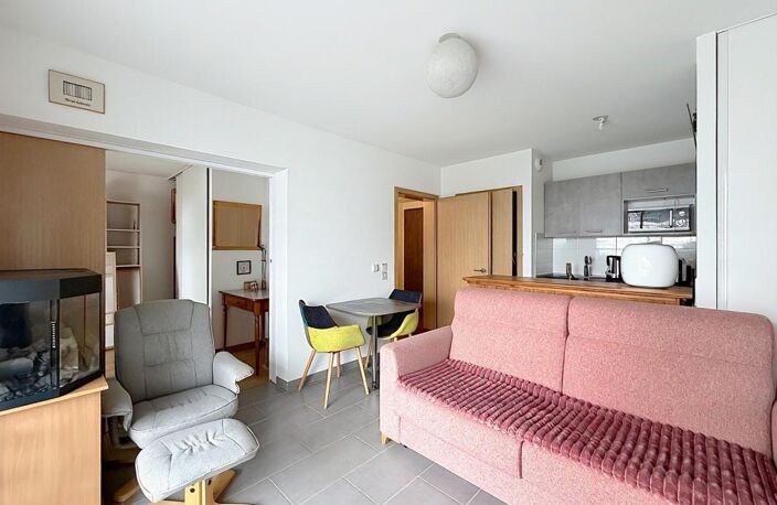 Appartement À Vendre LA ROCHELLE — photo 2