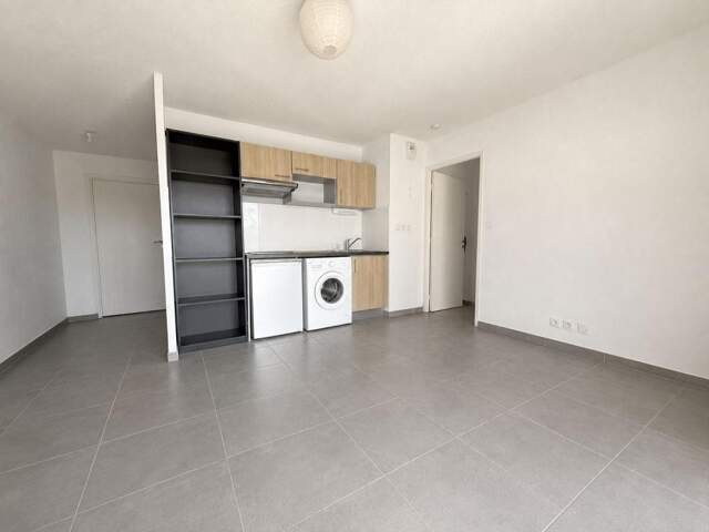 TOURNEFEUILLE – T2 RÉCENT AVEC BALCON ET PARKING EXTÉRIEUR — photo du bien