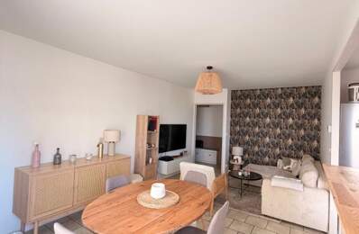 Appartement À Vendre — photo du bien