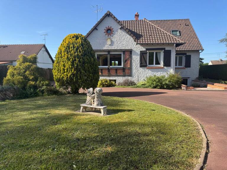 Maison À Vendre — photo 1