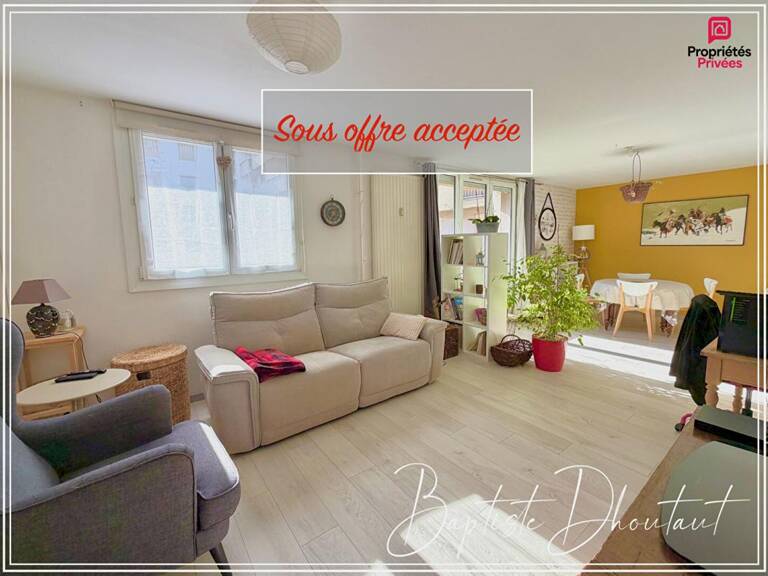 APPARTEMENT FAMILIAL T4/T5 DE 84 m² — photo 1