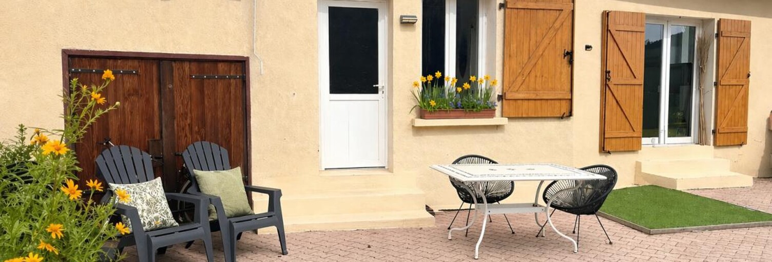 Maison 3 Pièces 128 m² à vendre à Claveisolles (69870)