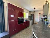 Maison située en bourg ,deuxième couronne d'Angers — photo 2