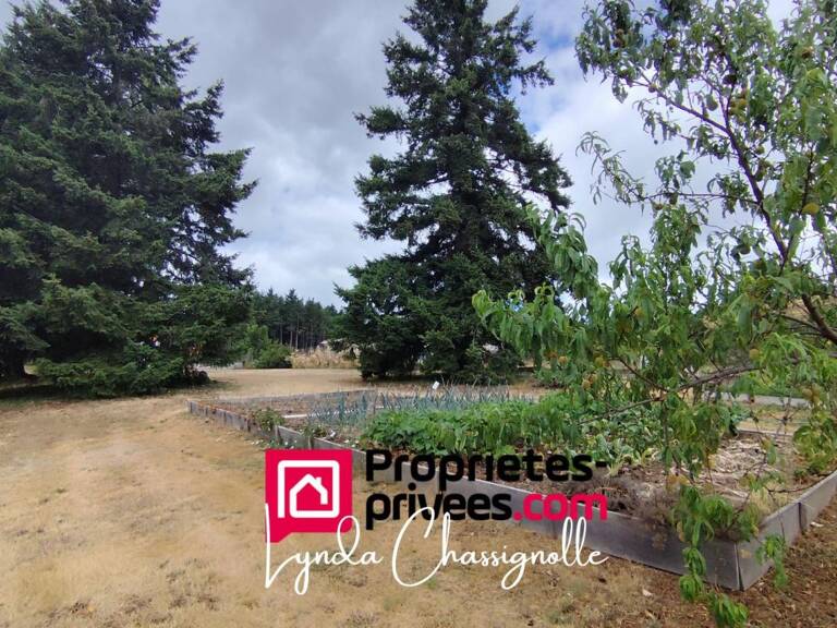 Parcelle constructible - Côte Roannaise - 1100 m2 — photo 1