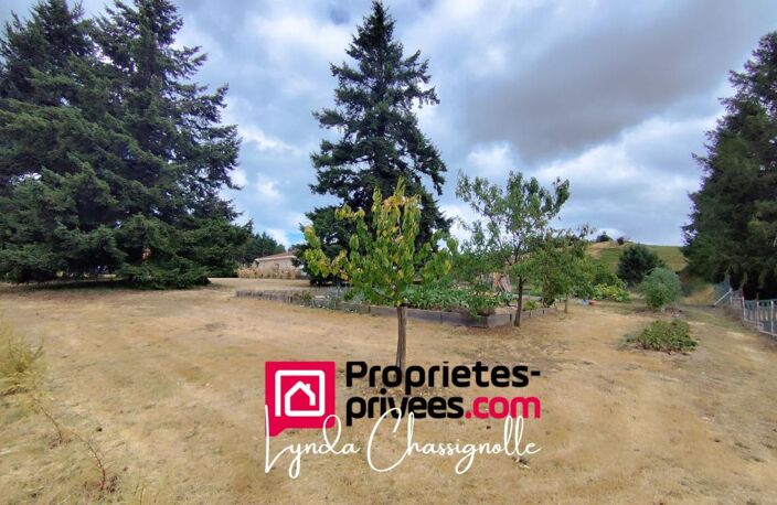 Parcelle constructible - Côte Roannaise - 1100 m2 — photo 2