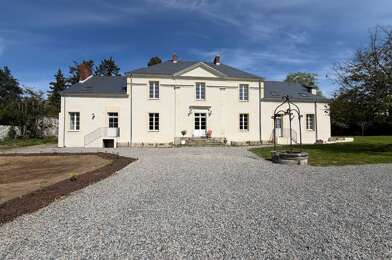 Maison 6 pièces 1650 €