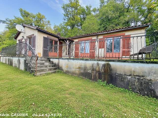SIREUIL (16440) : Maison de plain pied de 109m2 + garage — photo du bien