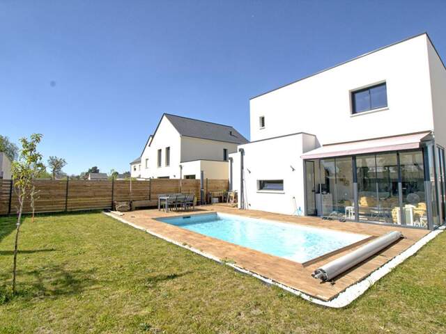 Maison de plain pied avec piscine de 2024 Type 5 BRAIN SUR L'AUTHION — photo du bien