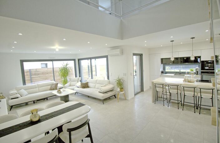 Maison de plain pied avec piscine de 2024 Type 5 BRAIN SUR L'AUTHION — photo 2