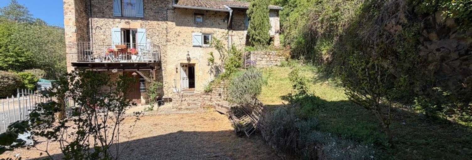 Maison 8 Pièces 217 m² à vendre à Juliénas (69840)