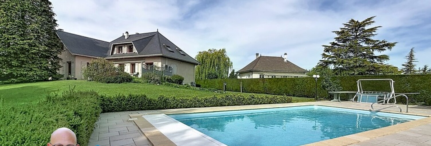 Maison 9 Pièces 215 m² à vendre à Les Abrets en Dauphiné (38490)