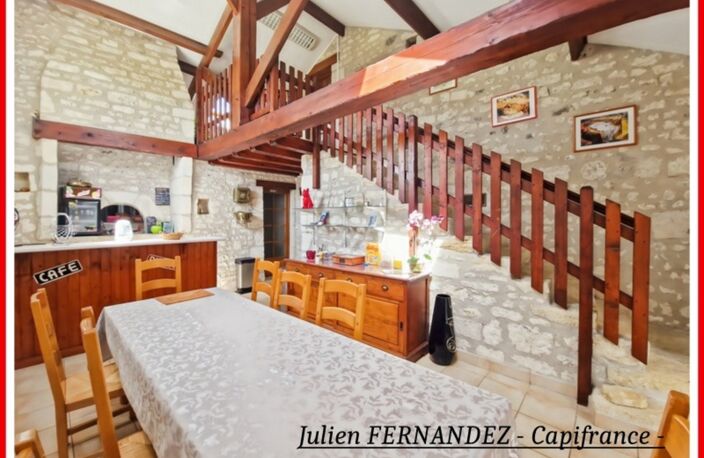 Dpt Vienne (86), à vendre CHÂTELLERAULT Propriété P15 de 385,12m² -Terrain de 21142m² — photo 3