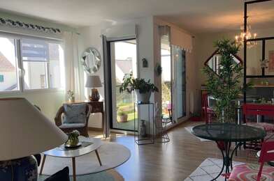Appartement 3 pièces 279840 €