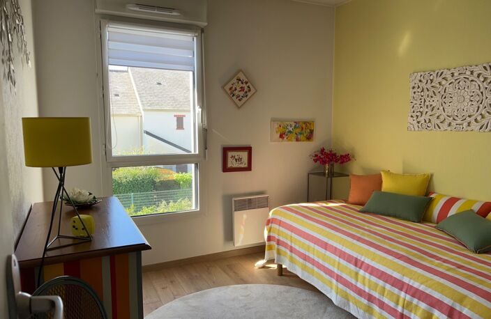 Appartement à vendre 3 pièces et double garage - quartier BERNUS KERGYPT VANNES (56) — photo 4