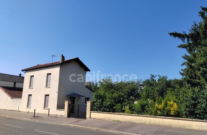 A vendre terrain à bâtir à CHALON SUR SAONE (71) d'environ 2 473 m² et D'une maison de 95 m² — photo 3