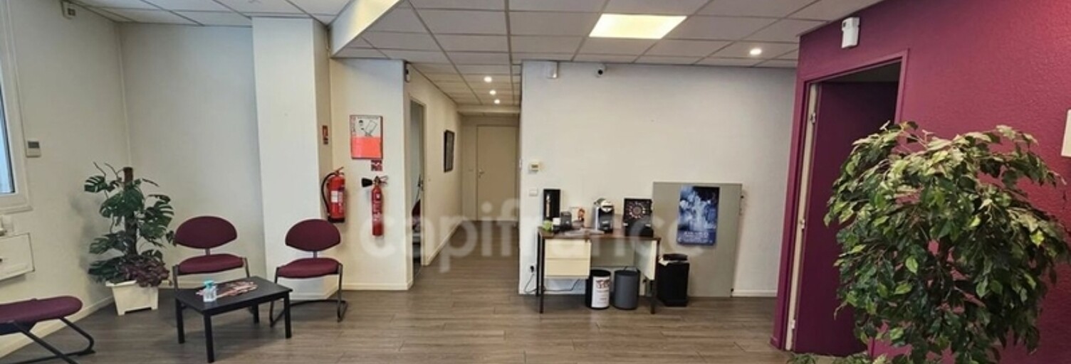 Bureau 7 Pièces 212 m² à vendre à Tarbes (65000)