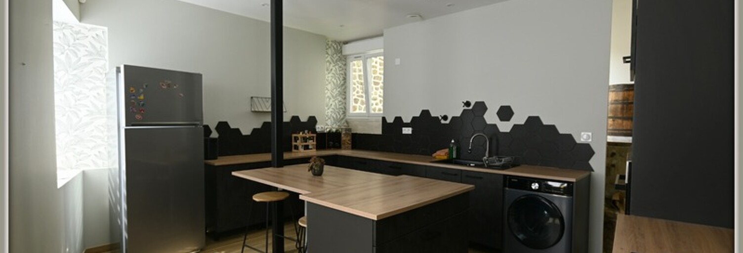Maison 5 Pièces 143 m² à vendre à Saint-Denis-de-Gastines (53500)