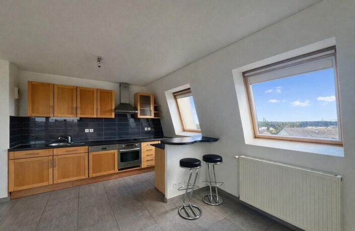 Bel appartement T3 dernier étage avec ascenseur et une cave — photo 4