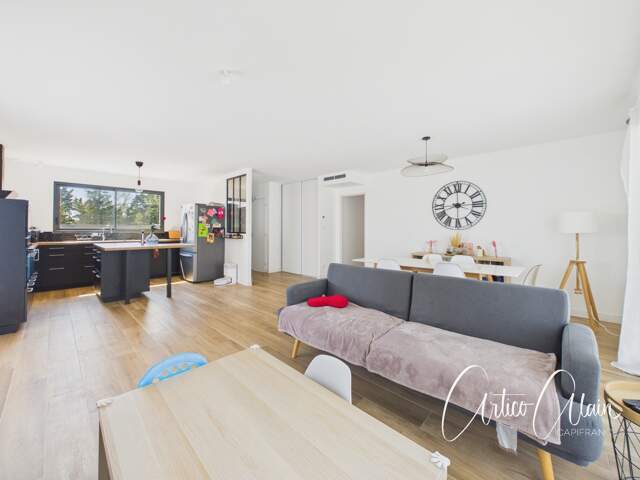 Maison à vendre maison de plain-pied de 110 m² avec piscine proche de VILLEFRANCHE DE LAURAGAIS — photo du bien
