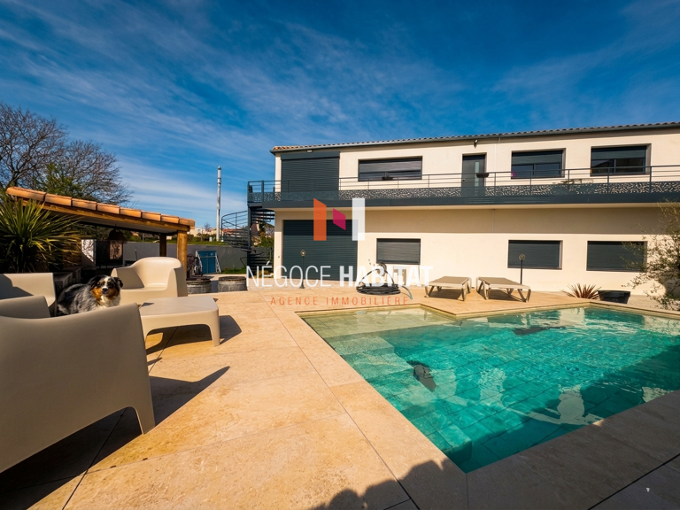 IMMEUBLE MIXTE 530 M2 PROFESSIONNEL / HABITATION - TERRAIN 8 — photo 1