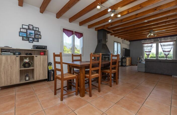 MAISON FAMILIALE 210 m² – 5 CHAMBRES – TERRAIN — photo 3