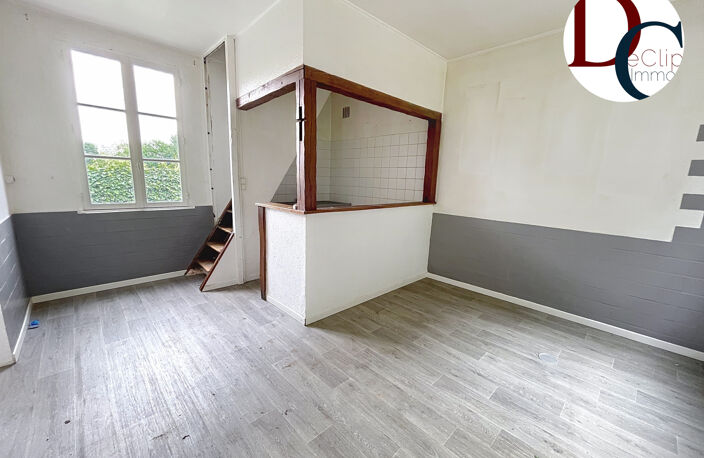 MAISON A RENOVER SUR PARCELLE DE 980 m2 — photo 4