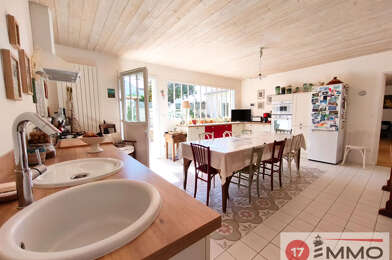 Maison 5 pièces 669500 €