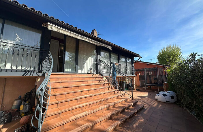 Coeur de Bessières ? Maison de 228 m² exploitables avec double potentiel habitation / investissement — photo 2
